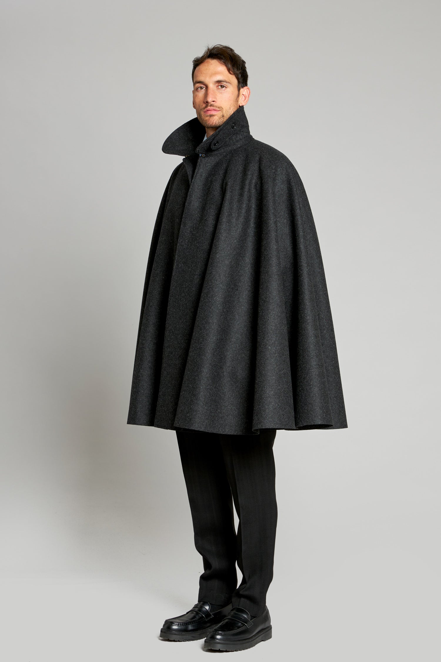 15-18 Piave Dark Grey - Notaio