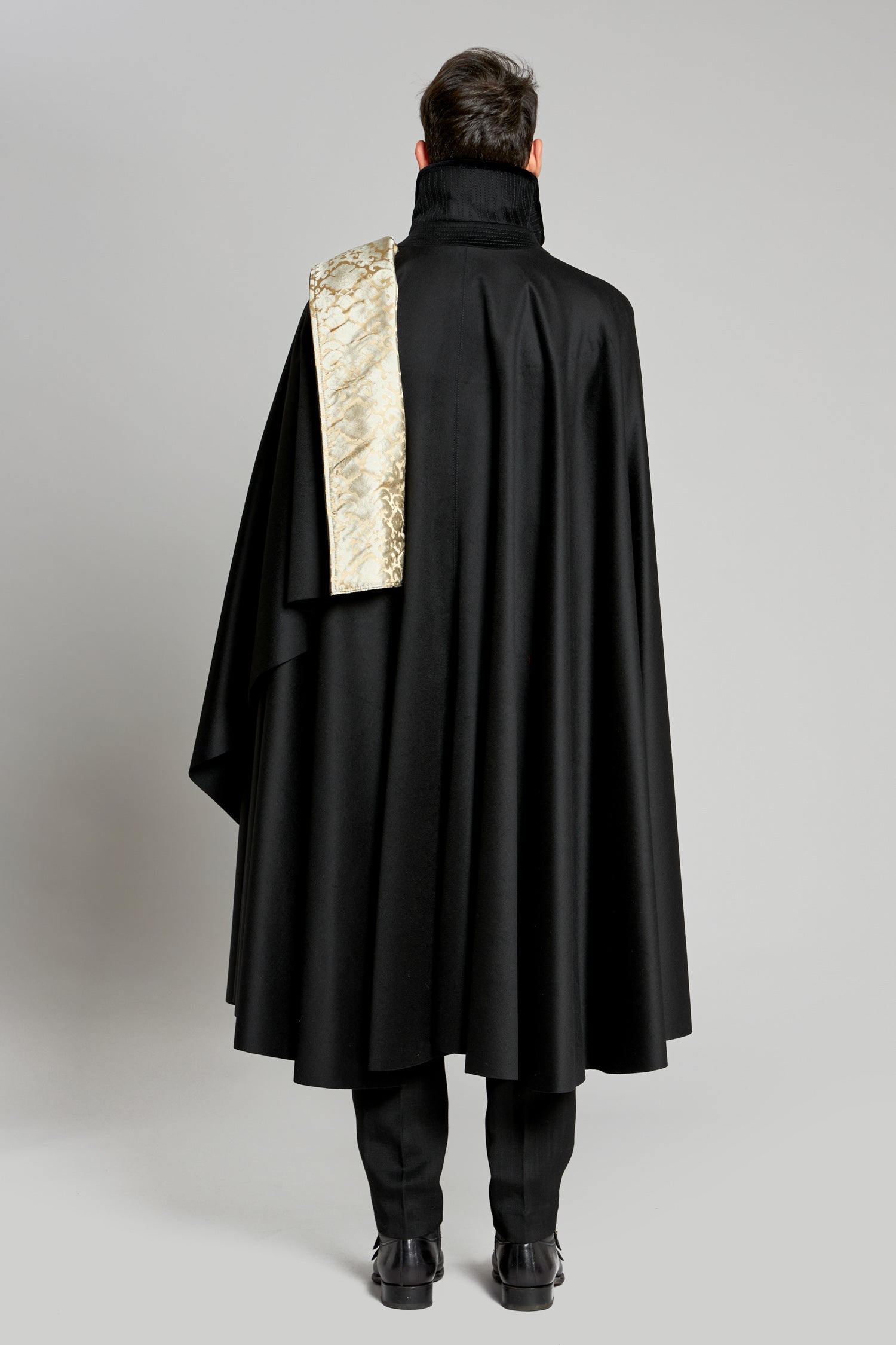 1600 Velour LP Black