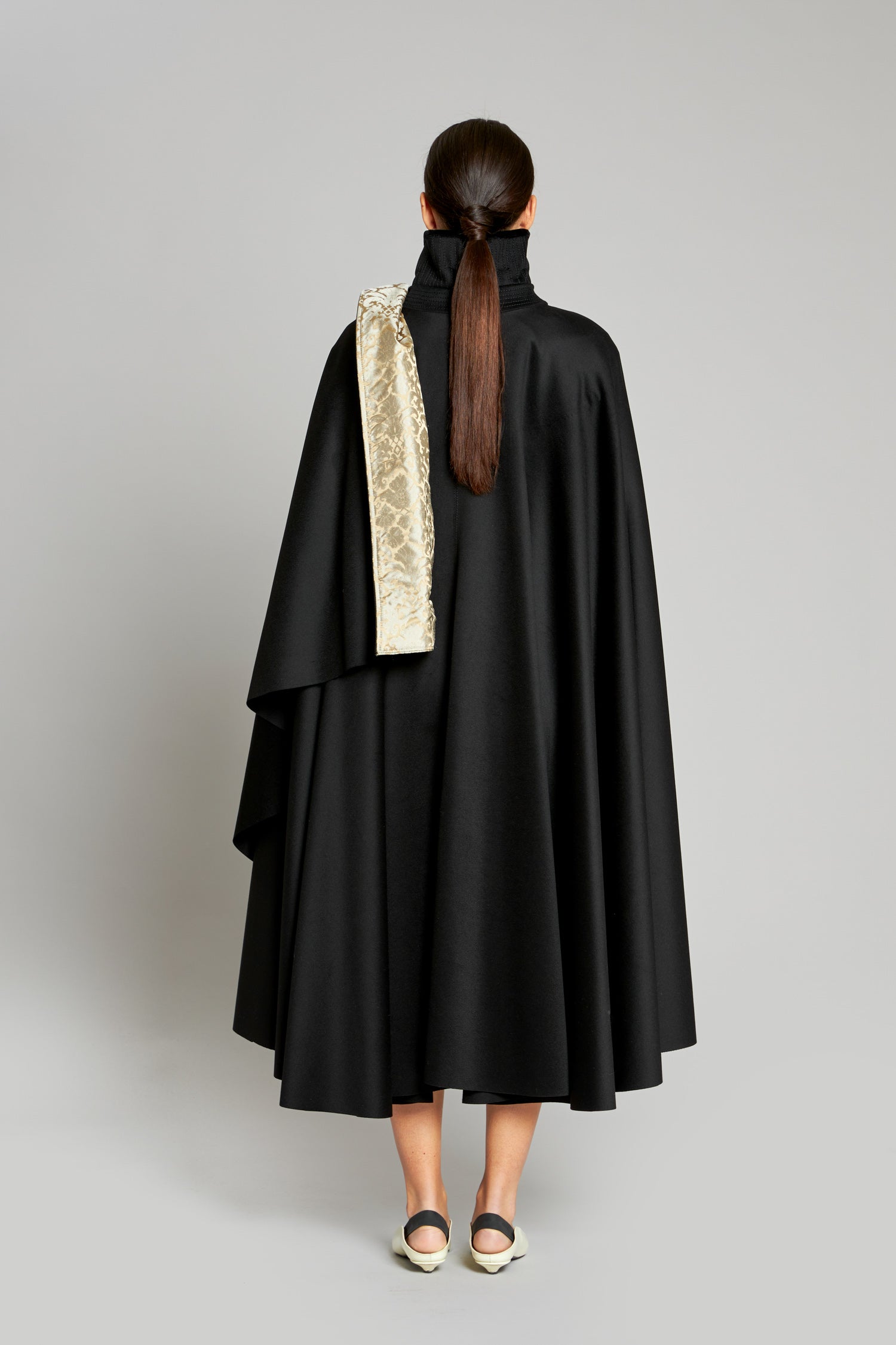 1600 Velour LP Black