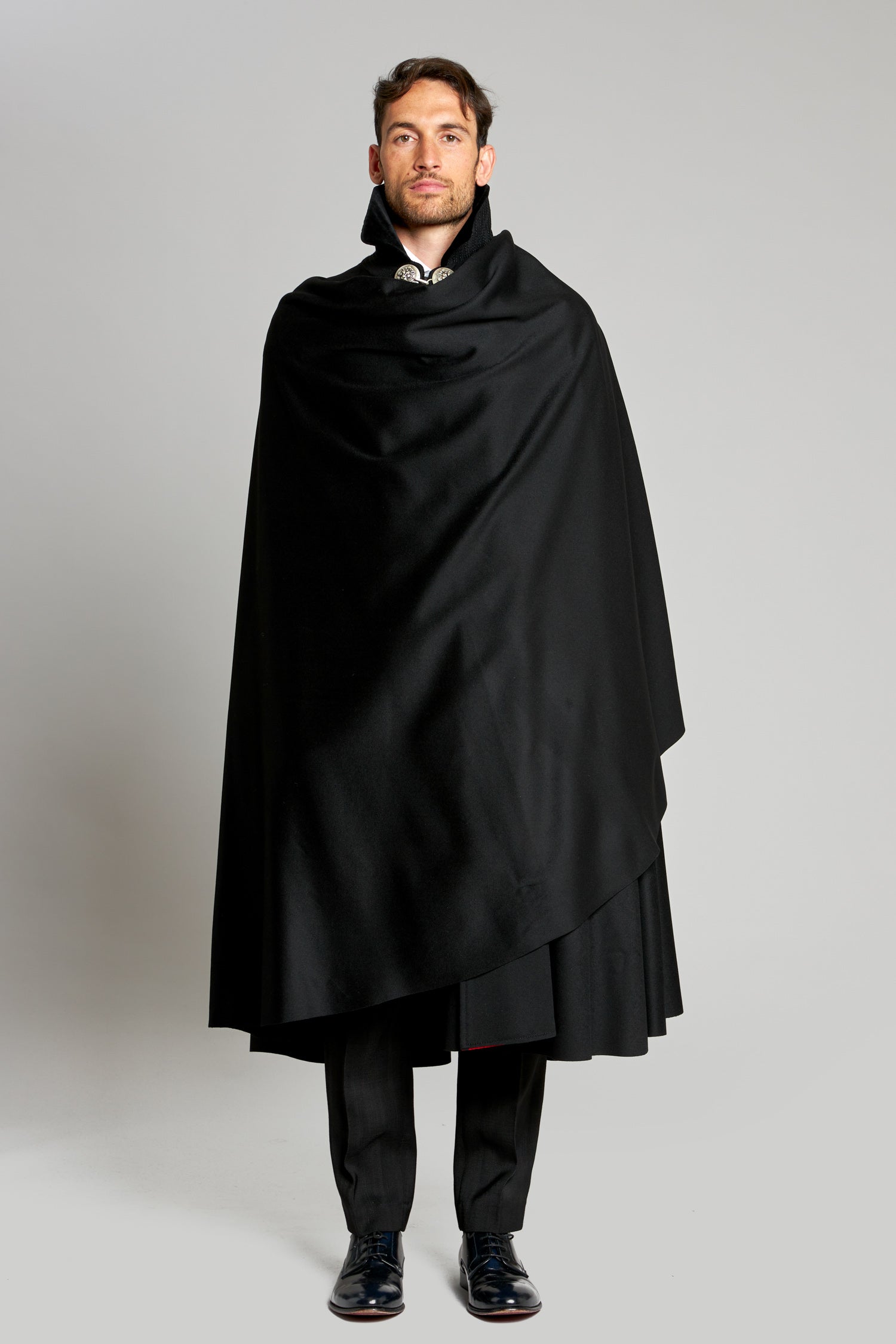 Ambasciata Velour LP Black