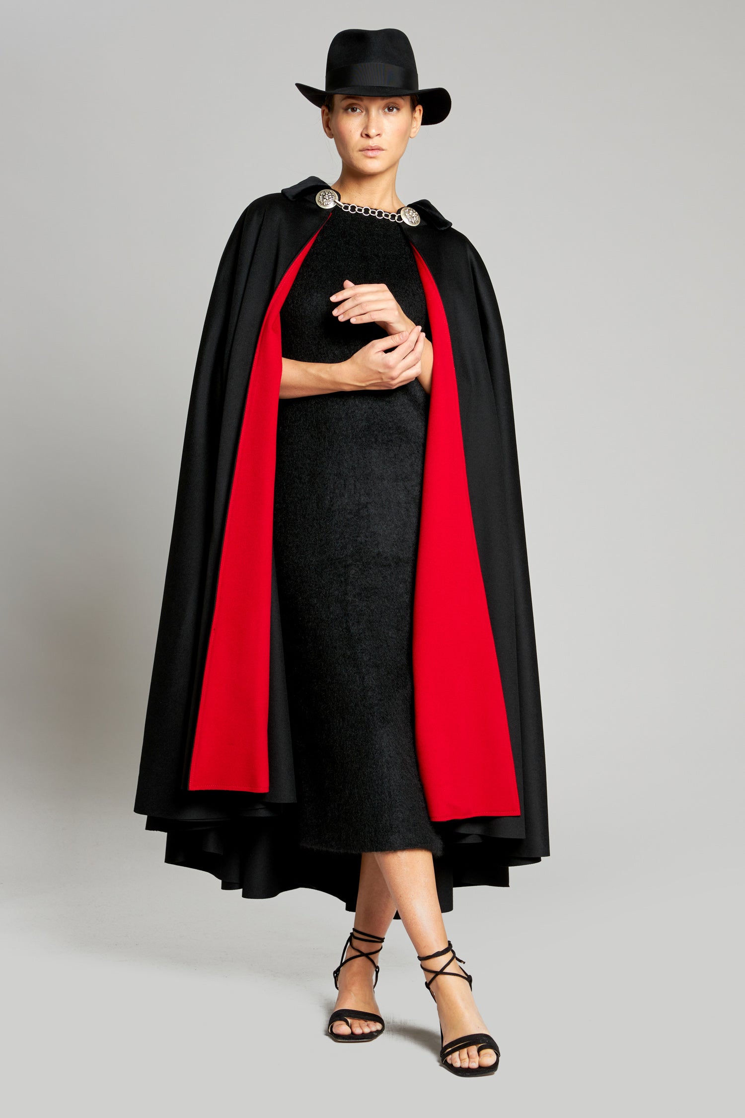 Ambasciata Velour LP Black