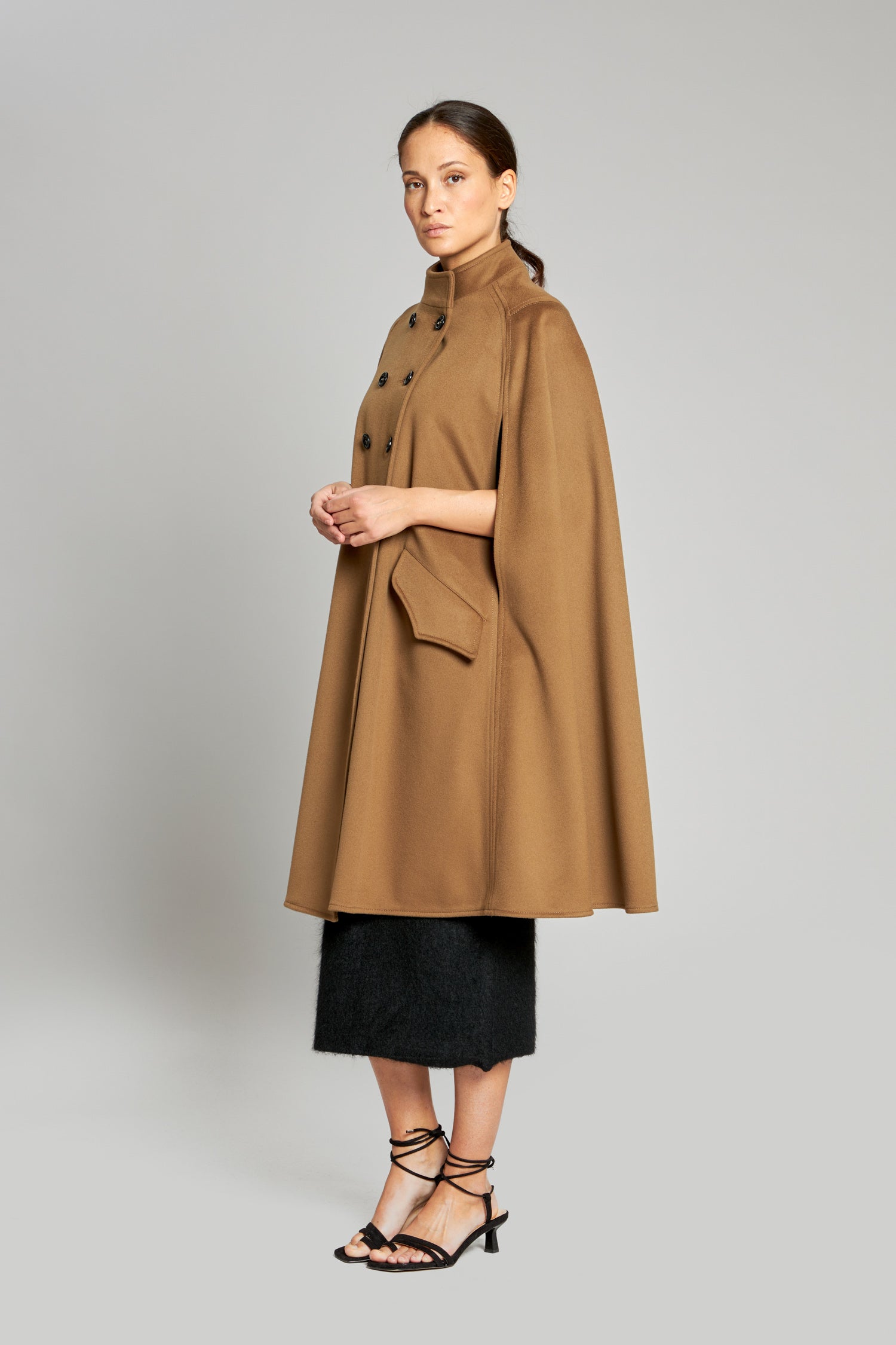 Hepburn Velour LP Camel