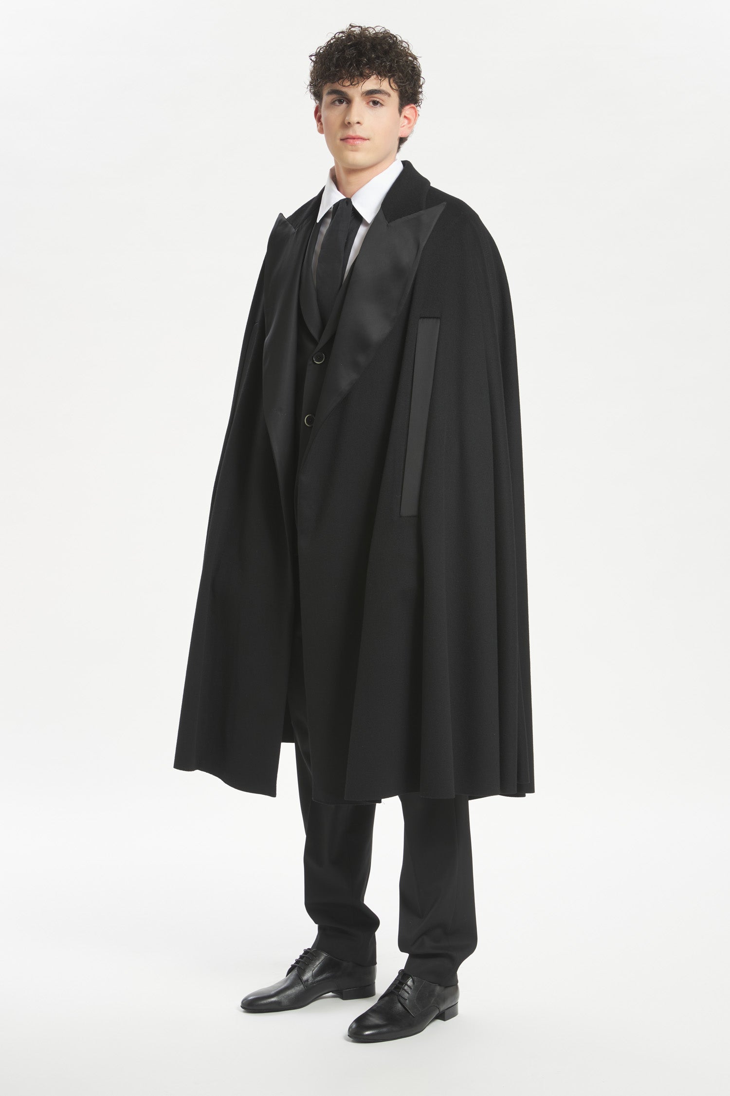 Opera Velour LP Black